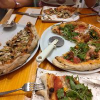  at Pizzi & Dixie in Madrid