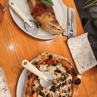   at Pizzi & Dixie in Madrid