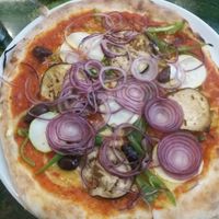 Hortelana pizza at Pizzi & Dixie in Madrid