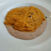 Parmentier de castañas con heura en pepitoria at Pizzi & Dixie in Madrid