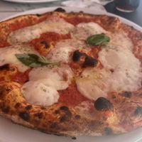 Pizza vegana   at La Taverna di Pulcinella in Pisa