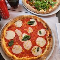 Margherita vegan at La Taverna di Pulcinella in Pisa