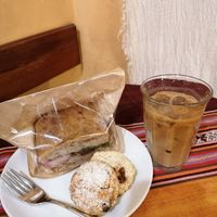 Vegan sandwich and scones, soy latte at The Market in Okayama