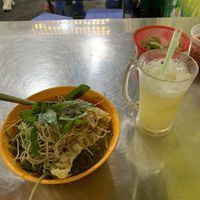 Hue noodles and sugar cane juice at Chi Cu in Ho Chi Minh City