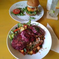 This is what we had for lunch 😋 at LYR Speciality Coffee and Food in Pecs