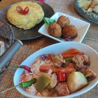 curry, croquetas y tortilla at Cerveceria Victoria in A Coruna