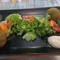 Falafel starter at Restaurant le 104 in Carcassonne