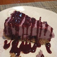Vegan gluten free Blackberry Cheescake #Veganuary at Local - Your Healthy Kitchen in Cascais