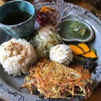 Plate lunch at Komorebi Cafe in Yawata