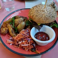 Esse foi o prato do meu marido. Ele amou  at Jah Jah in Paris