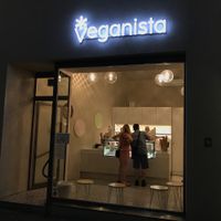 storefront at Veganista Ice Cream IV in Vienna