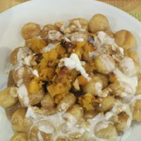 Gnocchi in crema di pane, zucca, scalogno e taleggio   at Silene BIO Bottega & Cucina in Vicenza