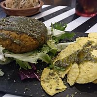 Day 1 / Main / Hamburguesa al curry at El Enano Verde in Torremolinos