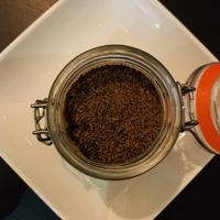 Crema de chocolate y anacardos con chips de chocolate  at El Enano Verde in Torremolinos