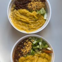 Vatapá, com arroz, salada, feijão e farofa. 💚 at Rango Verde in Fortaleza