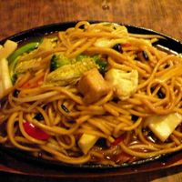 zenhouse sizzling hot plate noodle with extra noodles at Zenhouse Vegetarian Yum Cha  in Adelaide