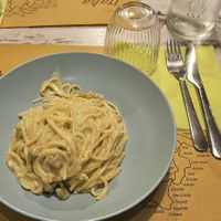 Carbonara vegana at Nirvana in Florence