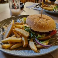 Infinity burger (very simple, a bit dry) at The Kasbar in 