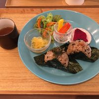 Rice ball set at Thallo in Kobe