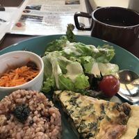 Spinach Set at Thallo in Kobe