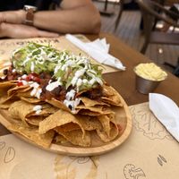 The MAGICAL nachos 😮‍💨👌🏼  at Katako Veg in Santiago