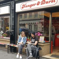 street dining and talking at Koln Kiosk in Cologne