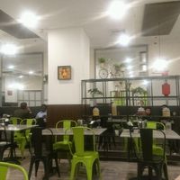 seating at Saravana Bhavan in Melbourne