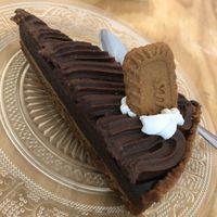 Chocolate speculoos pie at Green Love in Marseille