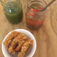 Juices and onion rings for apero  at Green Love in Marseille