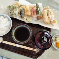Vegan vegetable tempura set at Yamaichi Bekkan in Miyajima