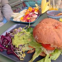 Feel good burger with extra avocado and banana pancakes at Feel Good in Groningen