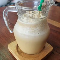 Oat milk latte shake at Cafe del Sunshine in Koh Chang