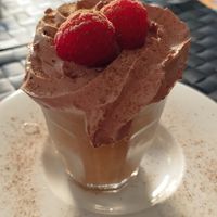 Flam de cafè amb mousse de xocolata at Frida's in Perpignan