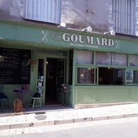 View from outside at Miss Goumard in Blois