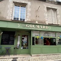 Shop front  at Miss Goumard in Blois