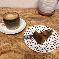 Chai latte and apple pie   at I Scream Coffee in Leiden