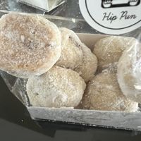 Almond macarons   at HiPizza in Taipei