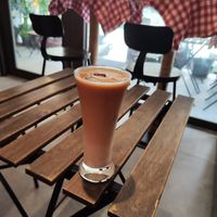 Latte tea at HiPizza in Taipei