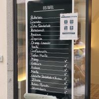 New: Edelbitter Schokolade mit Kirschen - A must try! at Eis Greissler in Linz