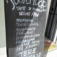 sign outside at Toormoor Kohvik/Galerii in Tallinn