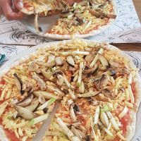 Vegan Pizza at Ombra Restaurant in Kotor