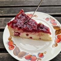 Kirsch Käsekuchen at Dreizehn in der Muehle in Augsburg