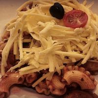 Fresh vegan pasta with extra cheese at Madal Food in Budapest