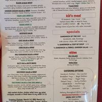 Green menu items are vegan at Red Scooter Deli in Paso Robles