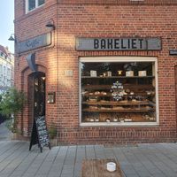  at Bakeliet Kaffee in Kiel