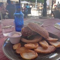 Vegan burger  at San Francisco Uno in Cadiz