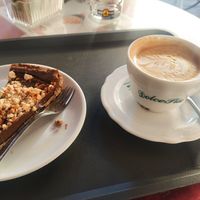 Vegan cake and cappuccino with soy at Dolce Pisa in Pisa
