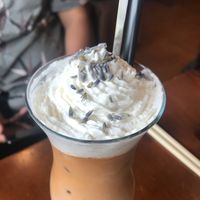 Lavender latte at Mei Sin 美欣素食 in Hualien