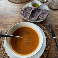 AMAZING ITALIAN tomato soup! Fresh and with their rice bread! ❤️  at Sarinbuana Eco Lodge Restaurant in Tabanan
