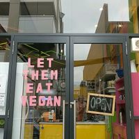 store front at Let Them Eat Vegan in Dunedin